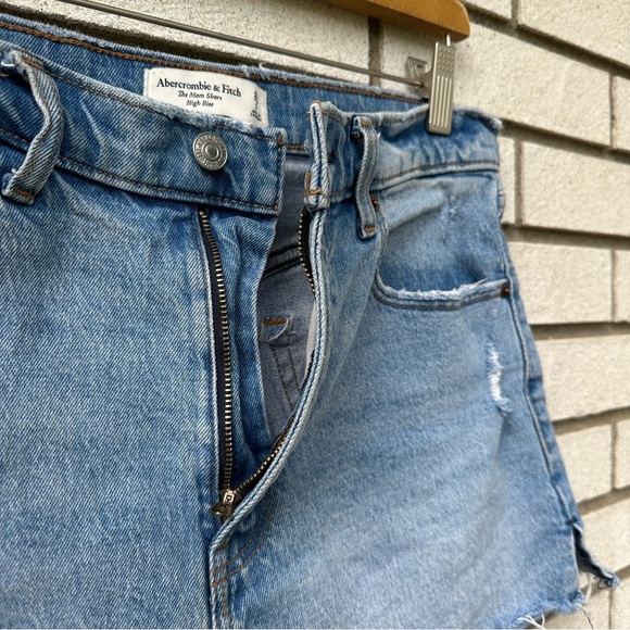 Abercrombie & Fitch The Mom Short High Rise Distressed Denim Cutoff Jean Shorts - Picture 5 of 8
